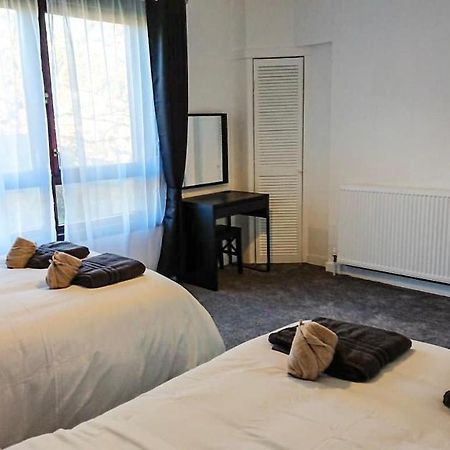 Carnock Road Apartment - Silverburn Shopping Centre 글라스고 외부 사진