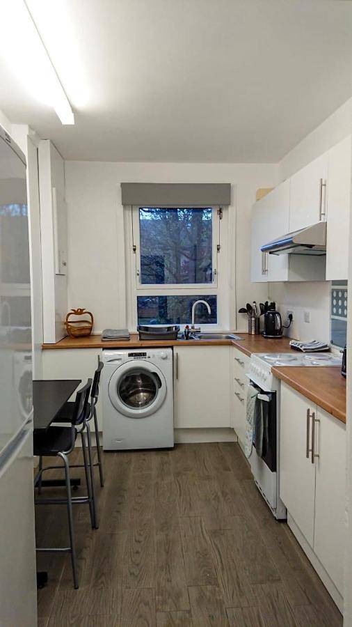 Carnock Road Apartment - Silverburn Shopping Centre 글라스고 외부 사진