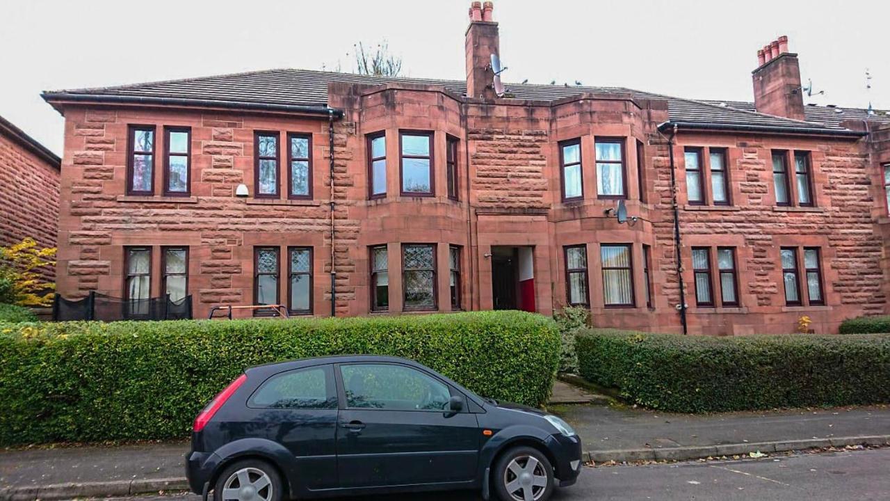 Carnock Road Apartment - Silverburn Shopping Centre 글라스고 외부 사진